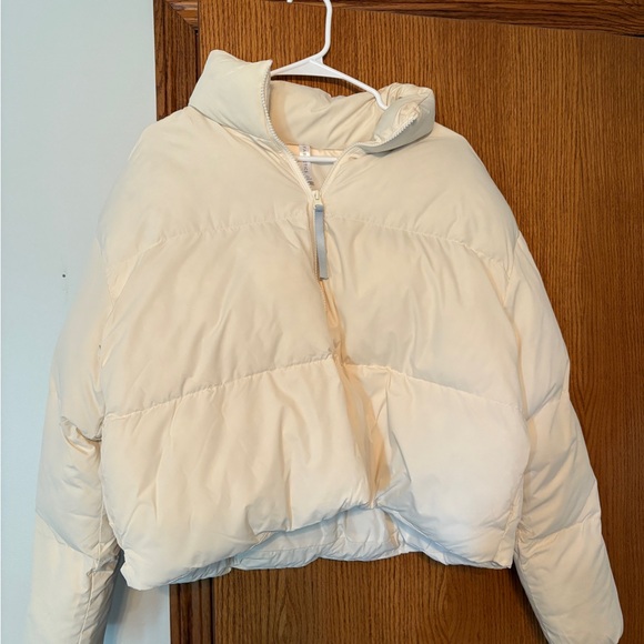 Fabletics Off-White Puffer Jacket - Picture 4 of 5